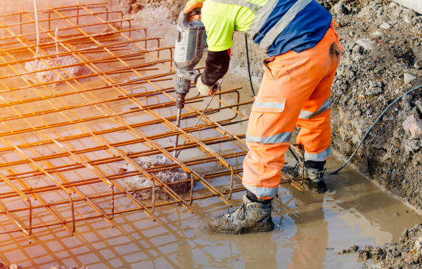 Best Concrete Walkway Installation  in Zephyrhills West, FL